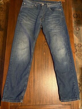 Levi's Men's Straight Jeans in Washed Blue